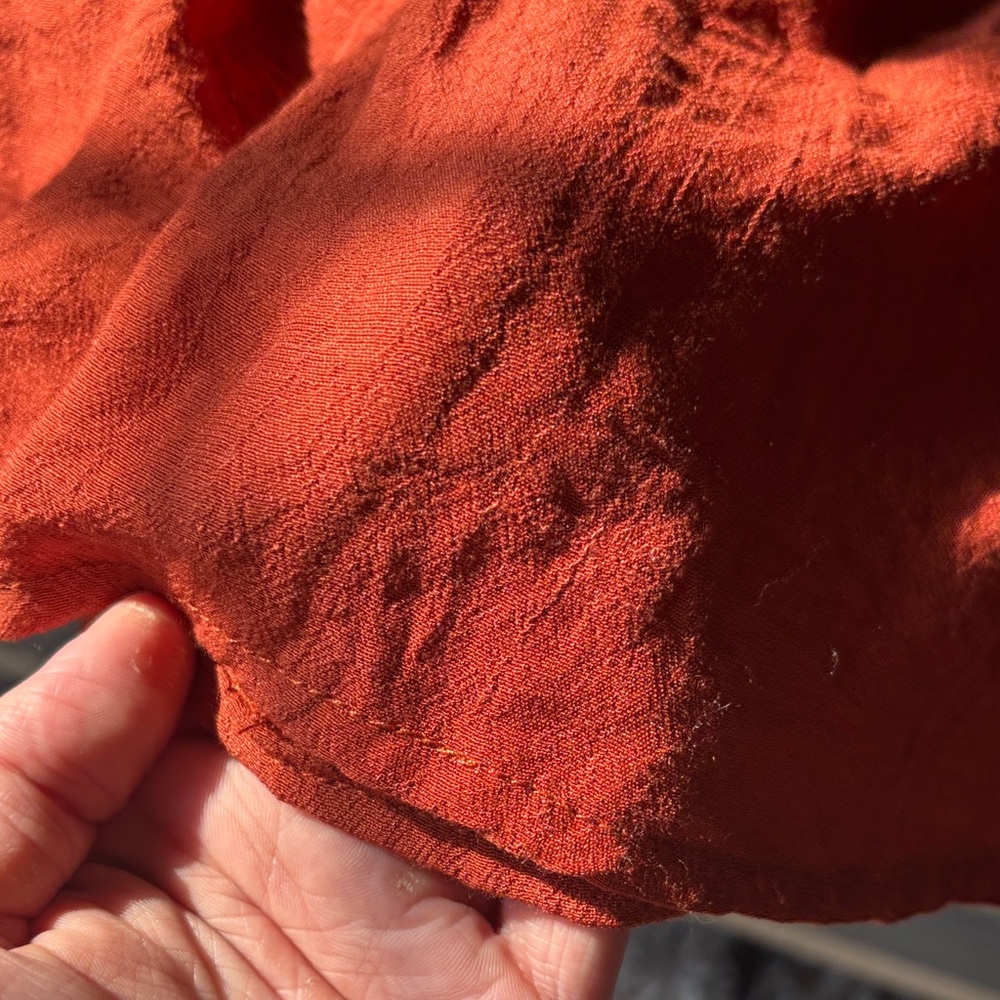 Chic Rust Blouse with Lace Accents - Picture 2 of 5
